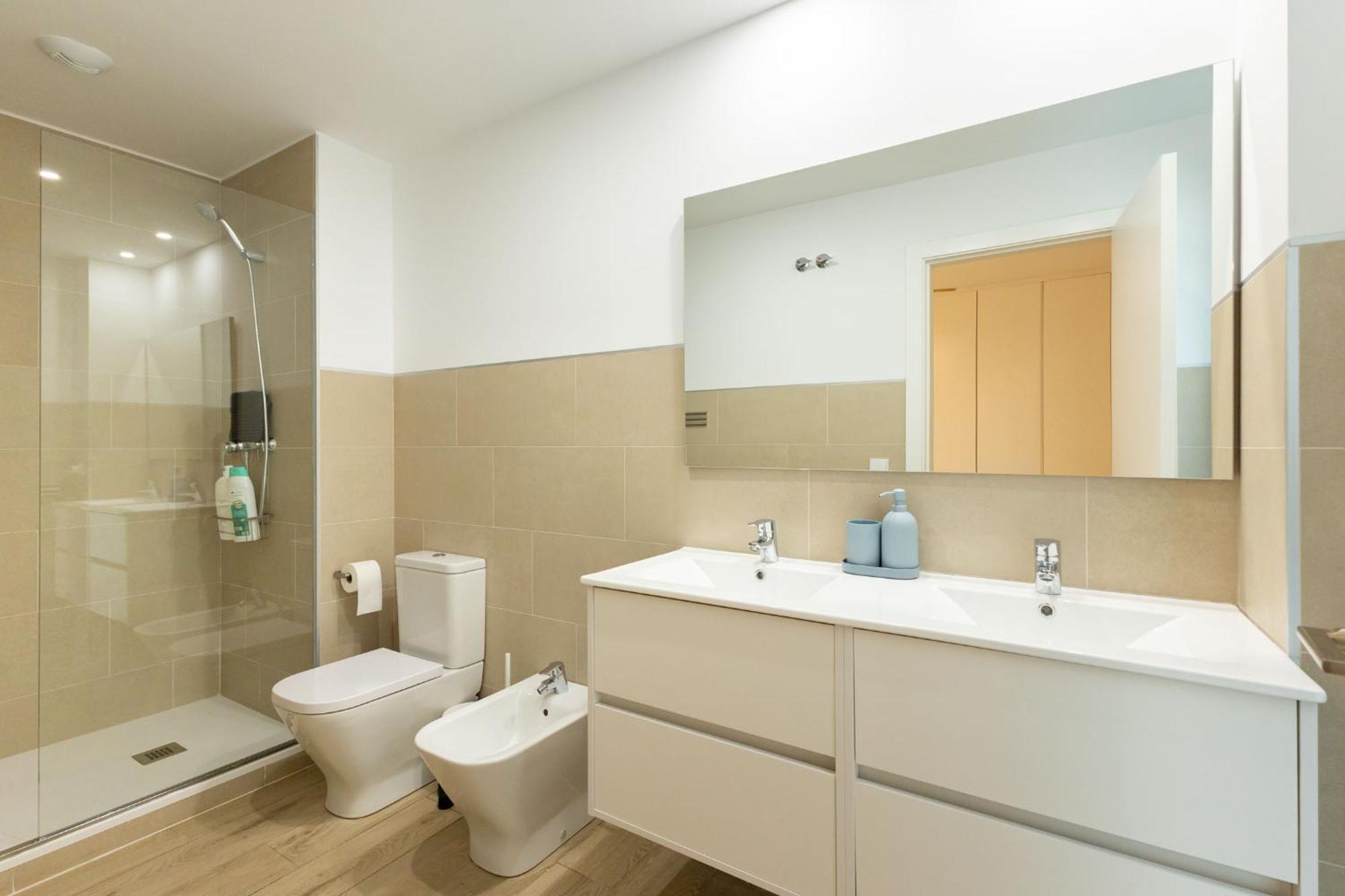 Charming 2 Bedroom Apartment By Torre Del Oro By Ocityzen Sevilla Exterior foto